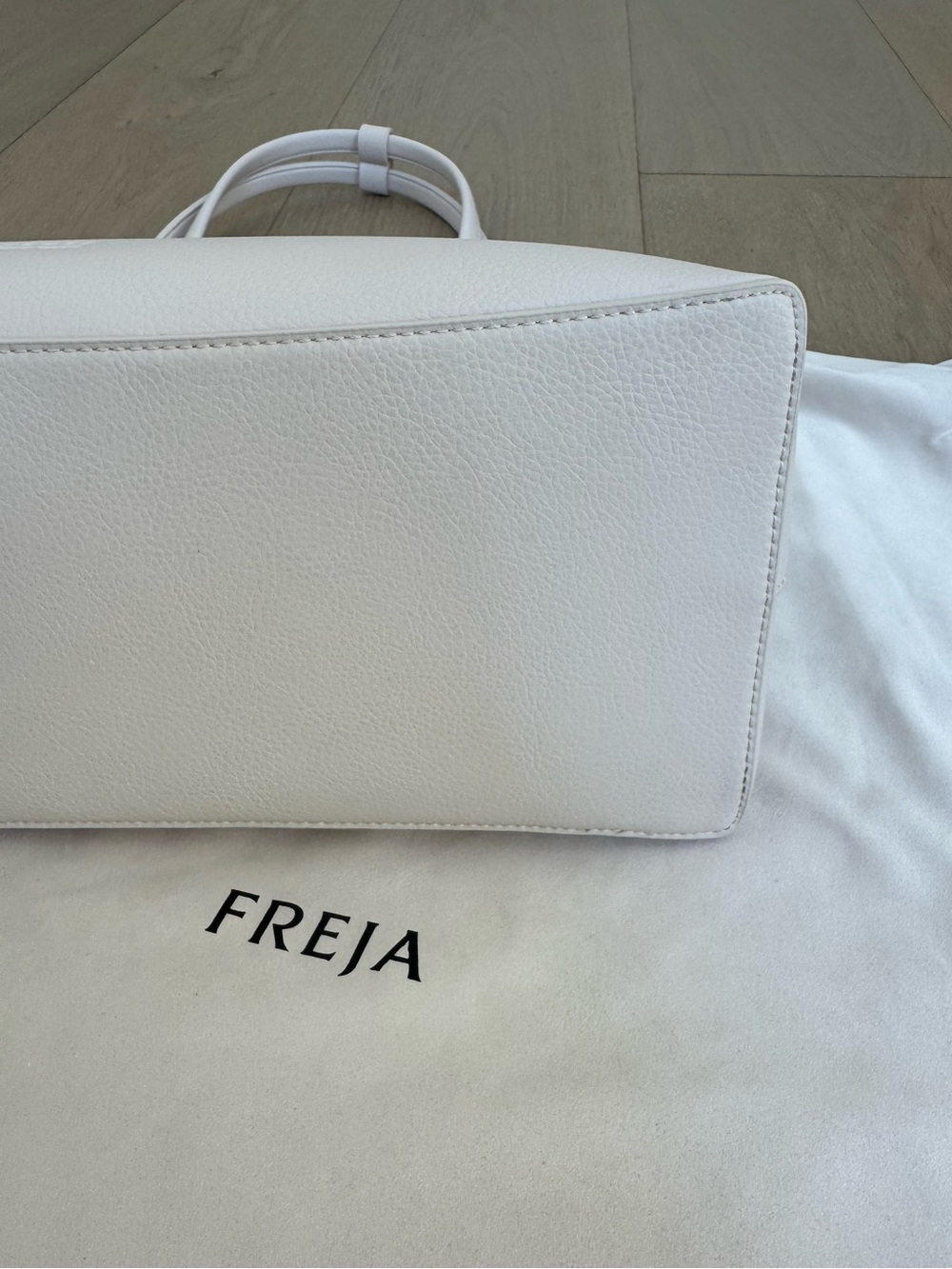 New Freja New York Chrystie Bag in Oat - Picture 7 of 16